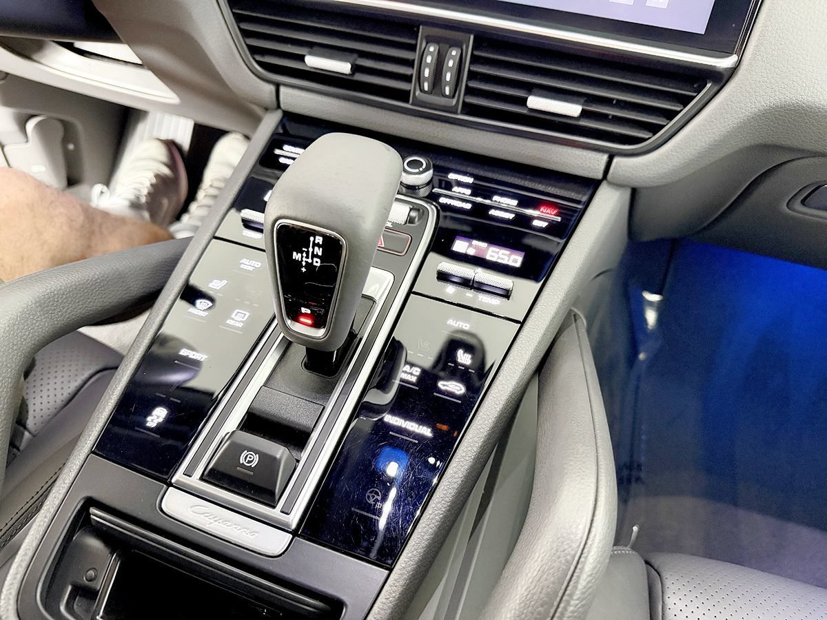 Used 2019 Porsche Cayenne AWD/4WD image 62