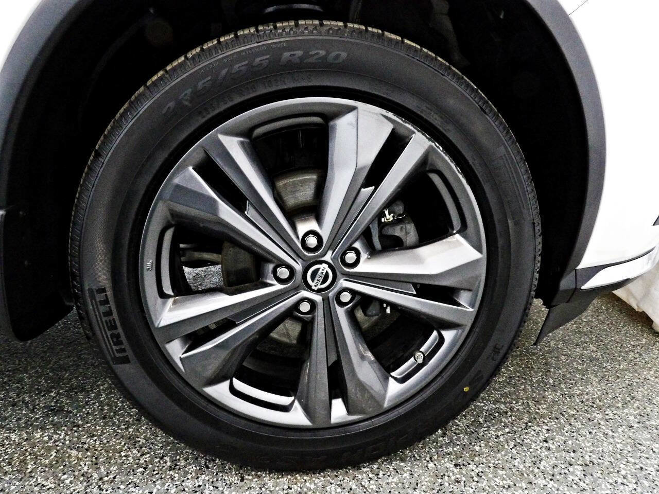 Used 2019 Nissan Murano Platinum w/ Cargo Package image 18