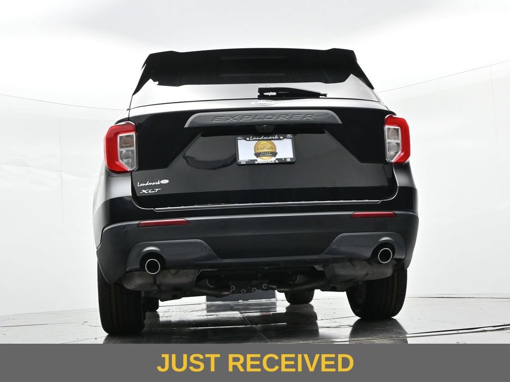 Certified 2022 Ford Explorer XLT w/ Equipment Group 202A RWD image 27