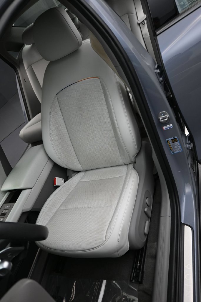 Certified 2023 Hyundai Ioniq 6 Limited AWD/4WD image 15