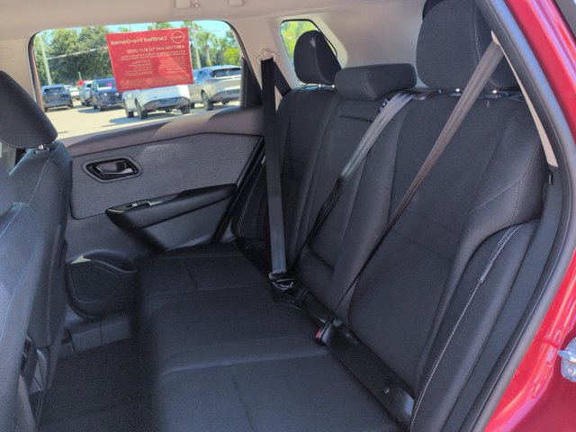 Used 2023 Nissan Rogue S FWD image 15