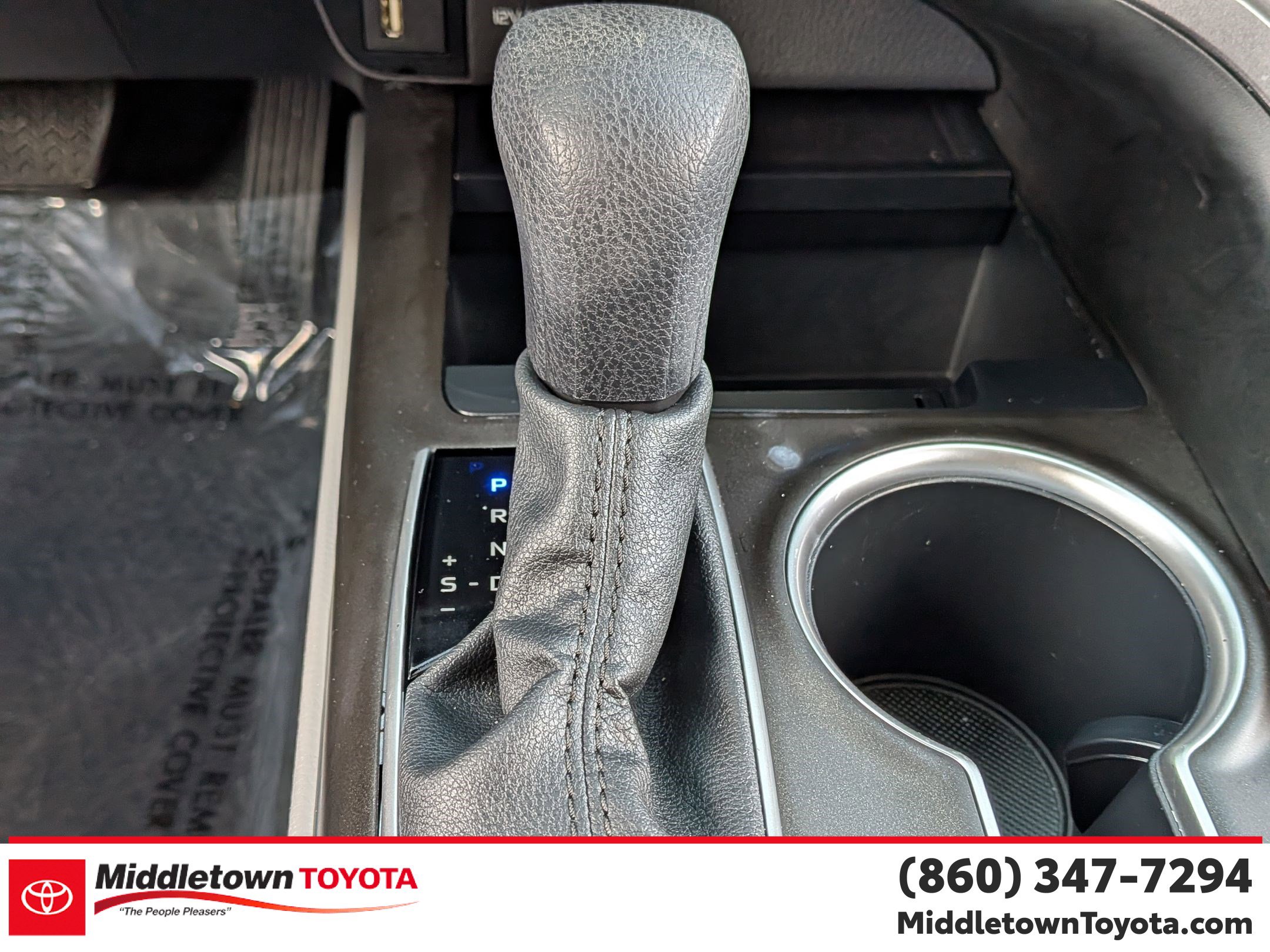 Certified 2024 Toyota Camry LE image 27