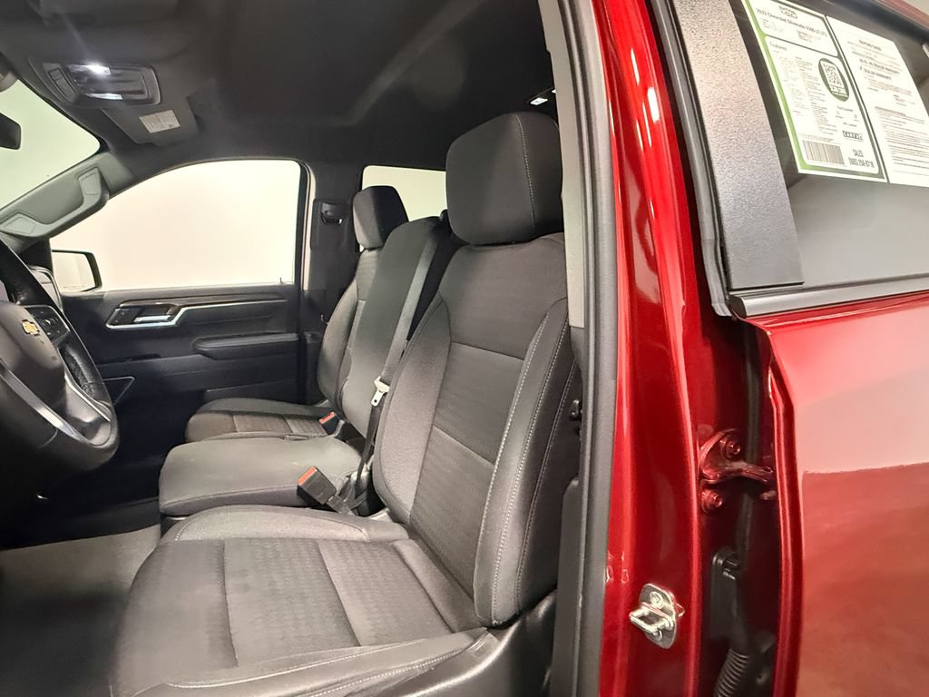 Used 2023 Chevrolet Silverado 1500 LT AWD/4WD image 59