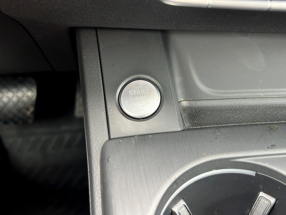 Used 2017 Audi A4 2.0T Premium Plus image 37