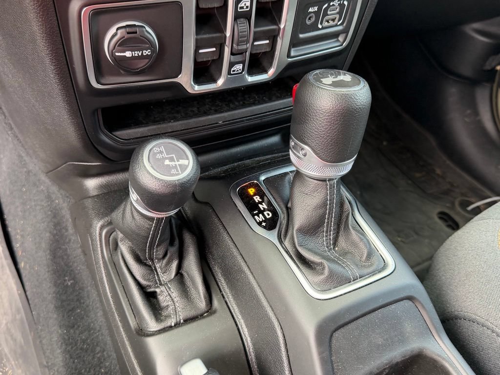 Used 2026 Jeep Wrangler Unlimited Sport AWD/4WD image 25