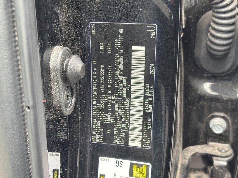 Used 2024 Toyota Corolla Cross XLE w/ Convenience Package image 26