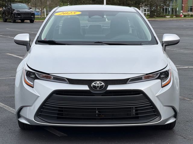 Certified 2025 Toyota Corolla LE w/ Convenience Package FWD image 9