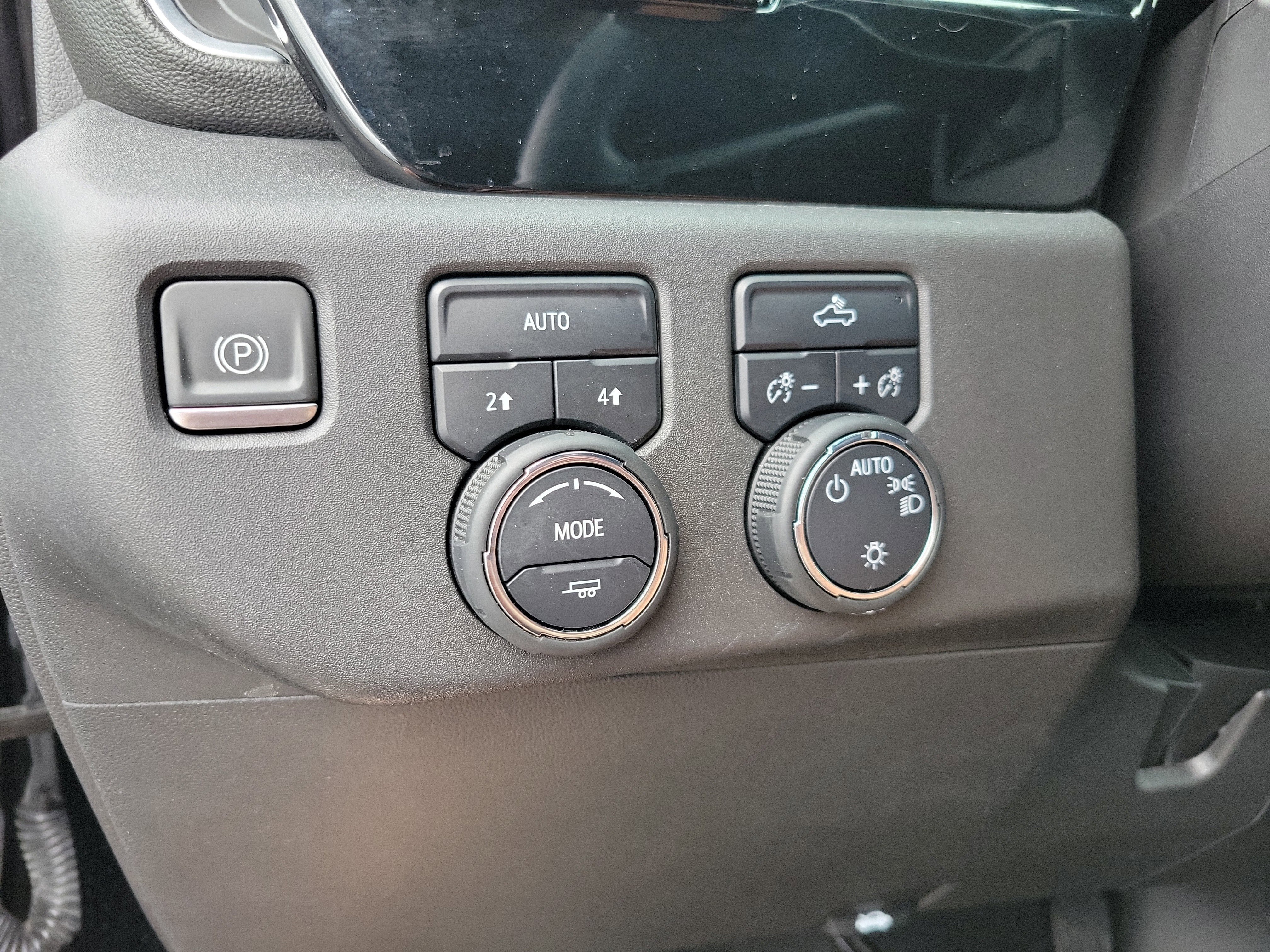 Used 2023 Chevrolet Silverado 1500 LT image 13