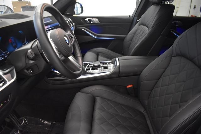 Used 2026 BMW X7 xDrive40i w/ M Sport Package AWD/4WD image 22