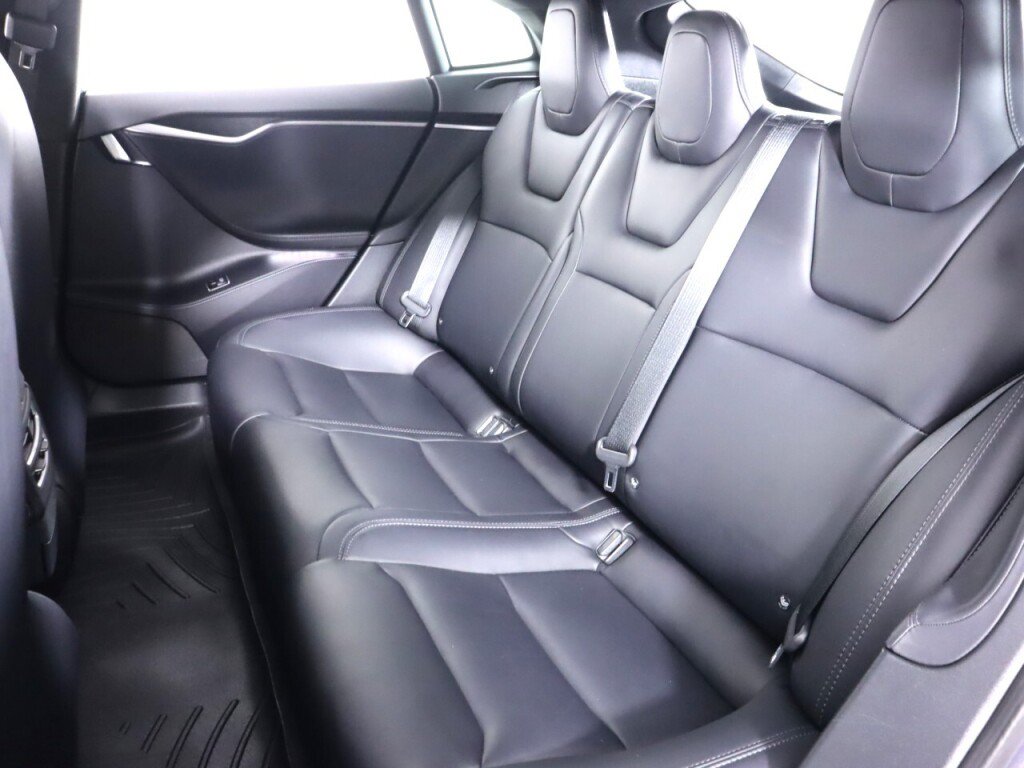 Used 2018 Tesla Model S 75D AWD/4WD image 32