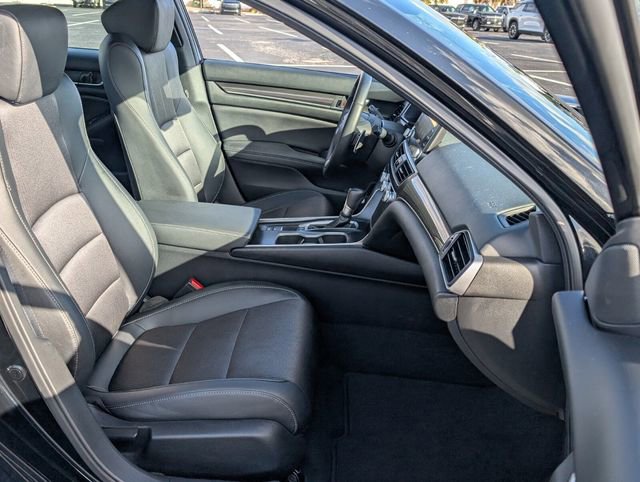 Used 2019 Honda Accord Sport image 17