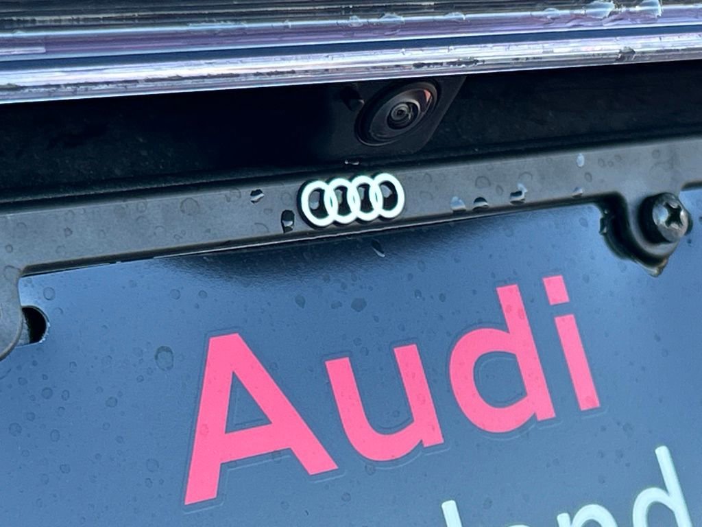 Used 2024 Audi Q4 e-tron Premium w/ Convenience Package image 55