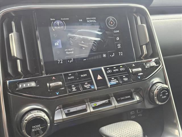 Used 2023 Lexus LX 600 F Sport image 27