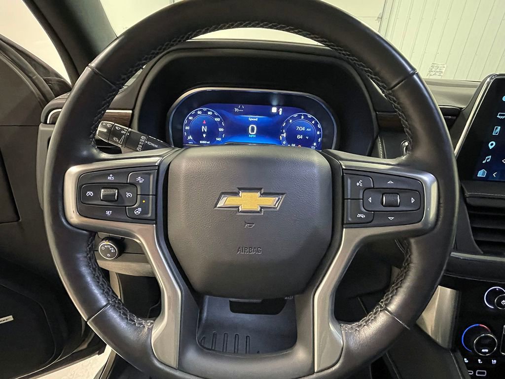 Used 2023 Chevrolet Suburban Premier AWD/4WD image 42