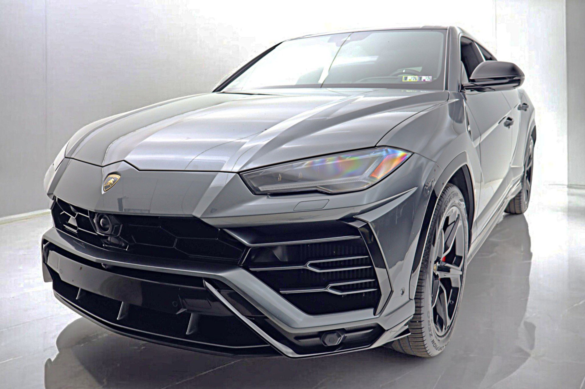Used 2020 Lamborghini Urus image 13