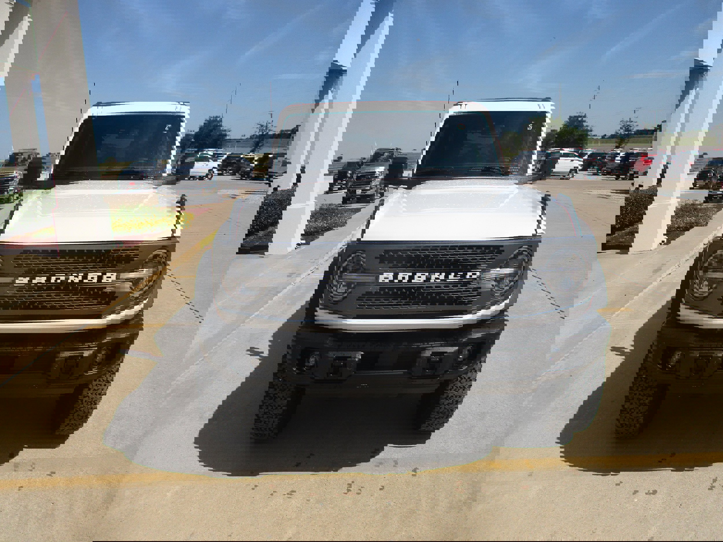 New 2025 Ford Bronco Badlands image 6