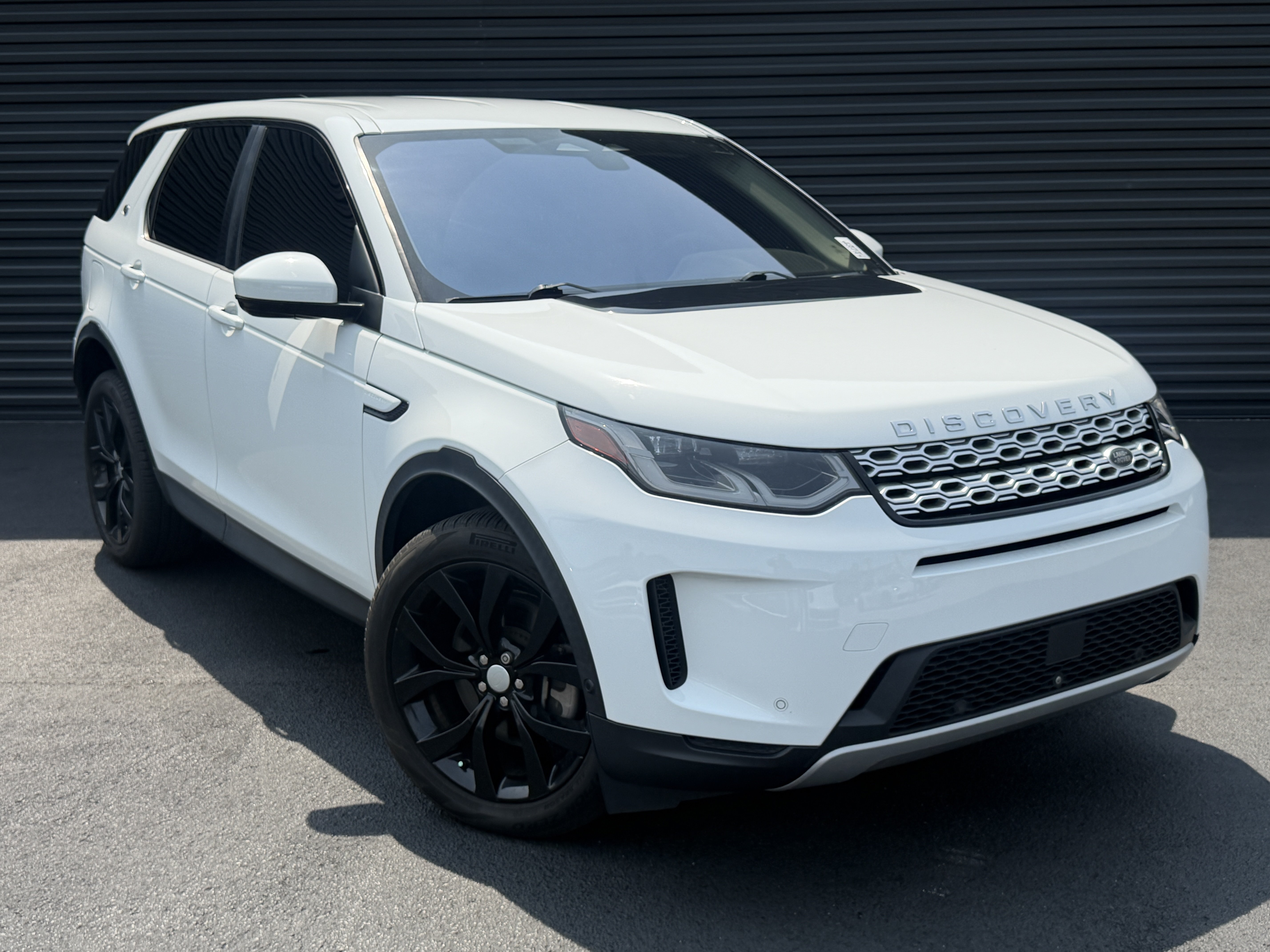 Used 2021 Land Rover Discovery Sport SE AWD/4WD image 7