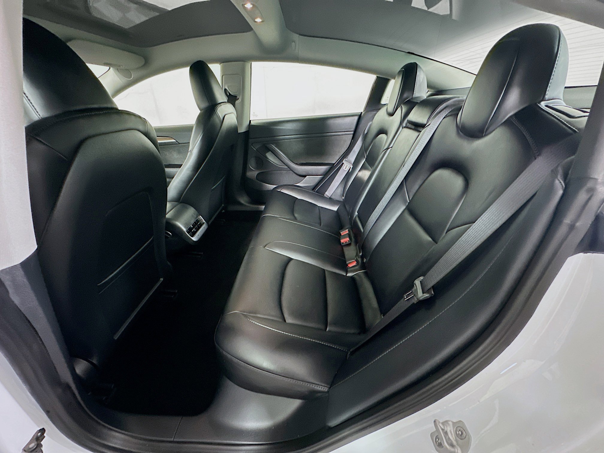 Used 2023 Tesla Model 3 Standard Range RWD image 27