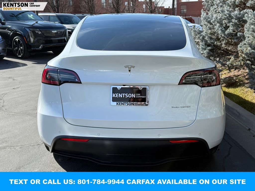 Used 2022 Tesla Model Y Long Range image 6