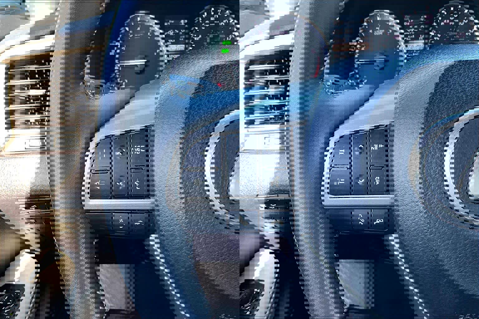 Used 2017 Lexus RX 350 FWD w/ Premium Package image 22