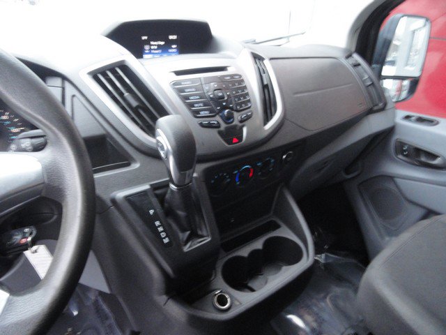 Used 2019 Ford Transit 350 XLT image 9