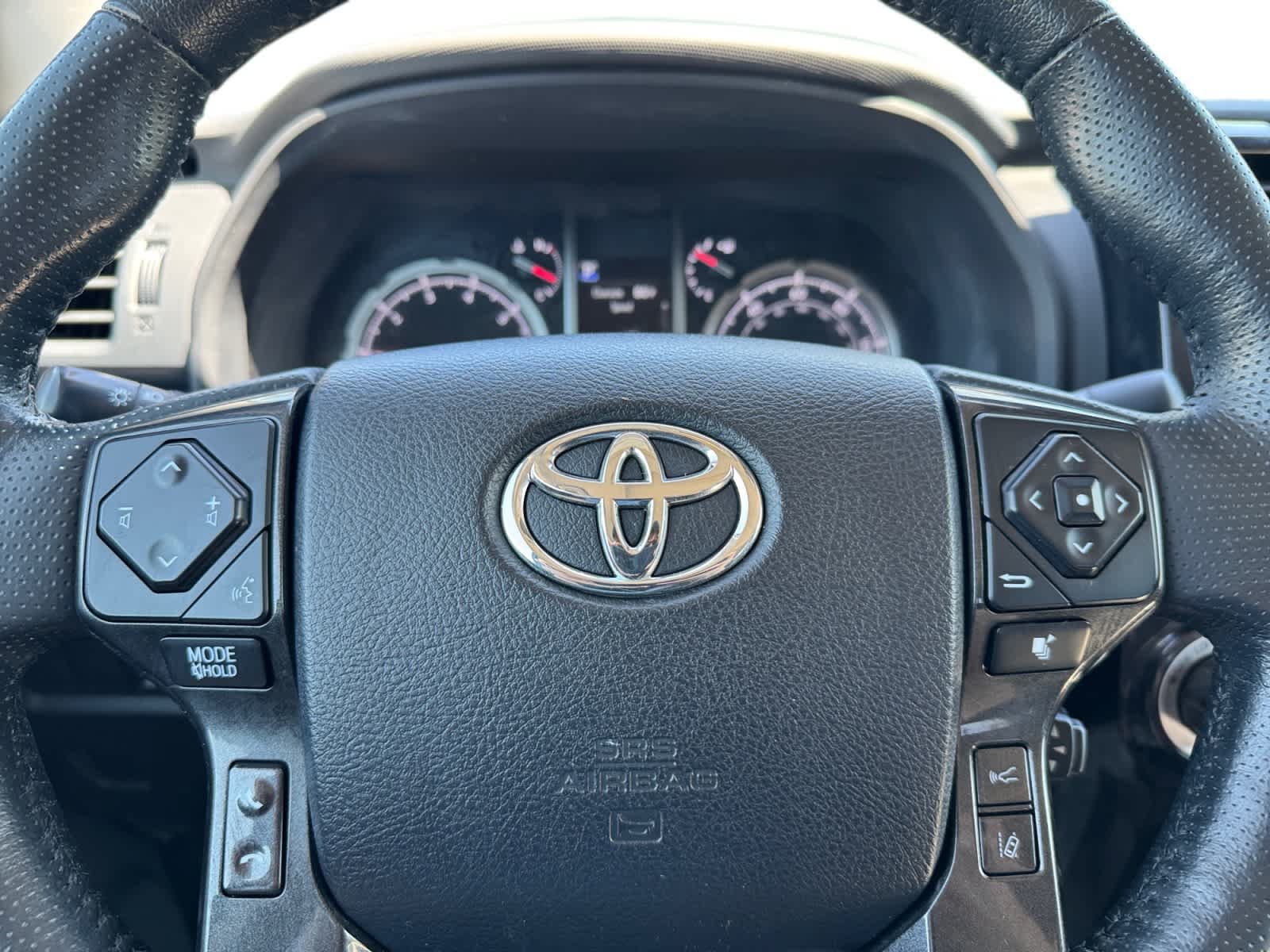 Used 2024 Toyota 4Runner TRD Off-Road Premium w/ Moonroof Package AWD/4WD image 19