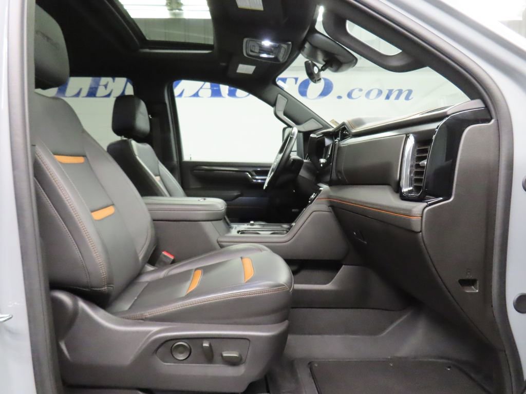 Used 2024 GMC Sierra 2500 AT4 w/ Technology Package AWD/4WD image 37