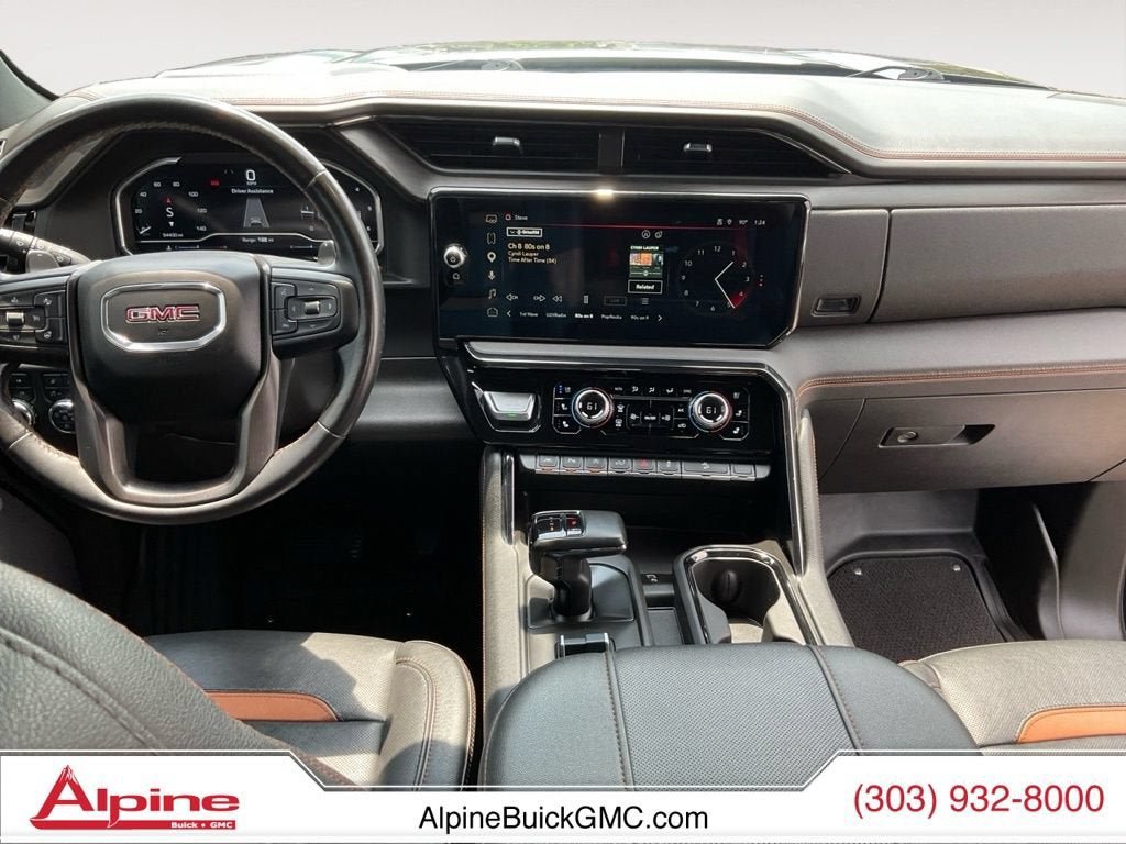 Used 2023 GMC Sierra 1500 AT4 w/ AT4 Premium Package AWD/4WD image 10