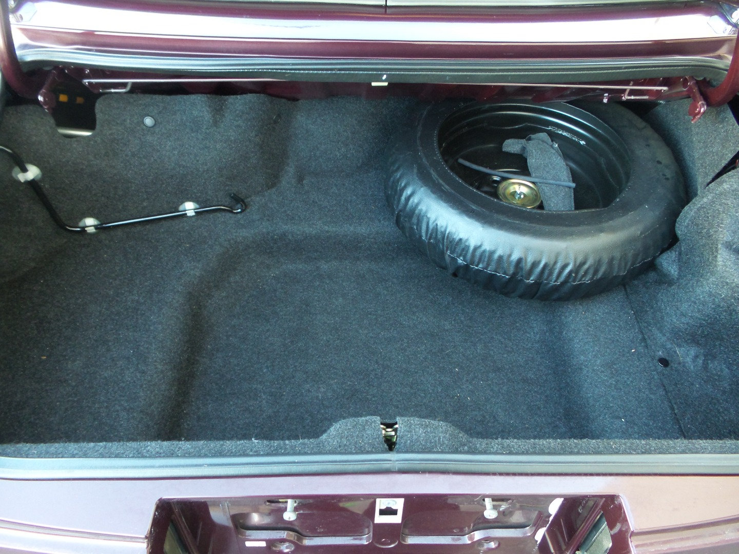 Used 1995 MAZDA MX-5 Miata RWD image 41