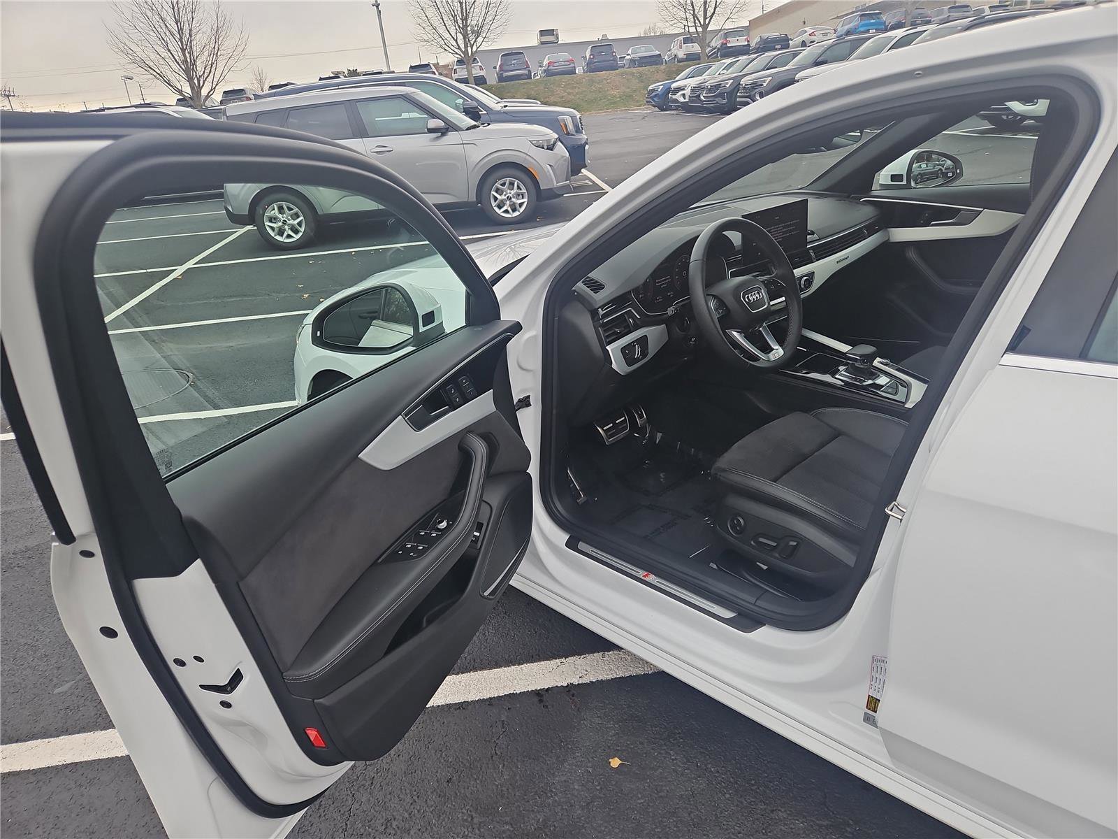 Used 2024 Audi A4 2.0T Premium Plus w/ Premium Plus Package image 12