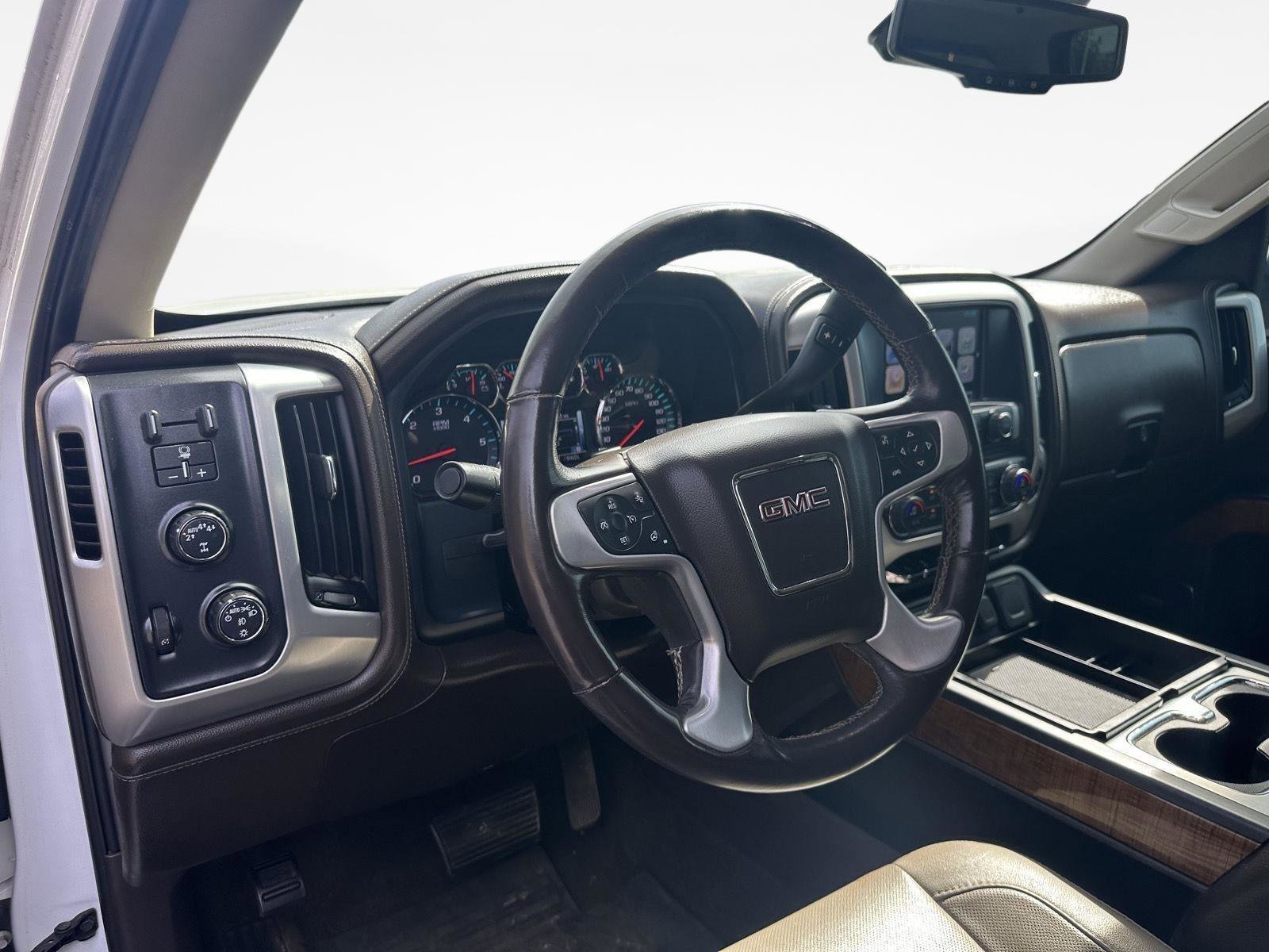 Used 2018 GMC Sierra 1500 SLT image 11
