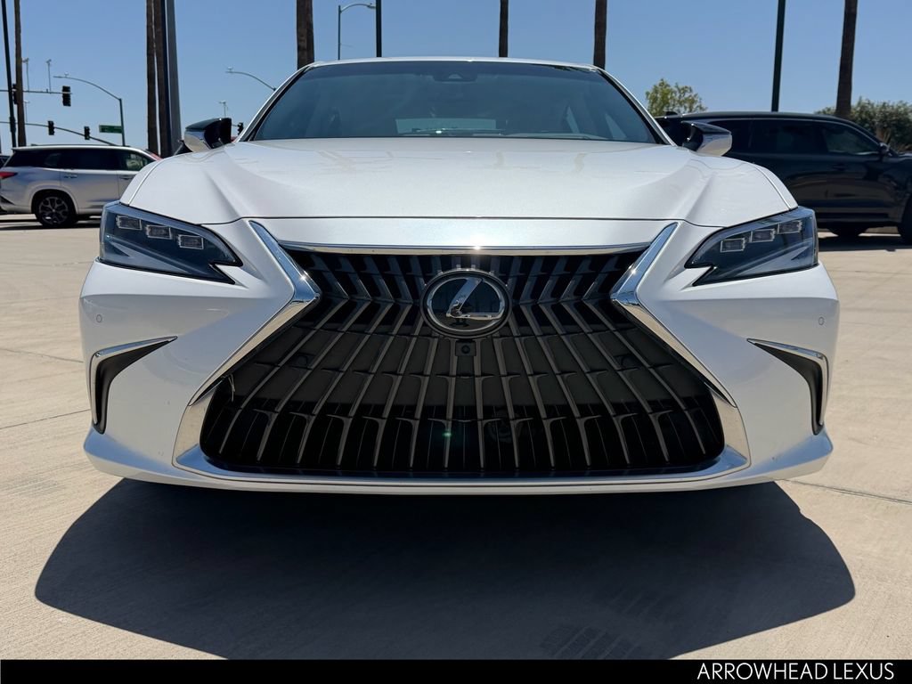 Used 2024 Lexus ES 300h Ultra Luxury w/ Accessory Package (Z1) FWD image 10