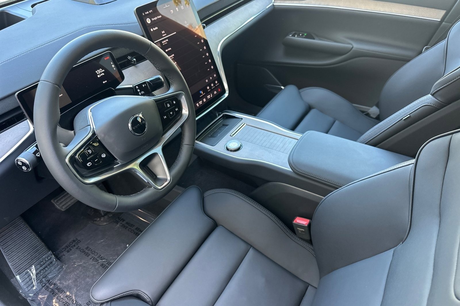 New 2025 Volvo EX90 Ultra image 13