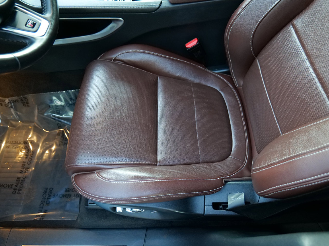 Used 2019 Jaguar F-PACE S image 15