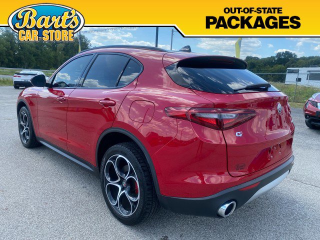 Used 2019 Alfa Romeo Stelvio Ti Sport w/ Quick Order Package 22S Sport image 4
