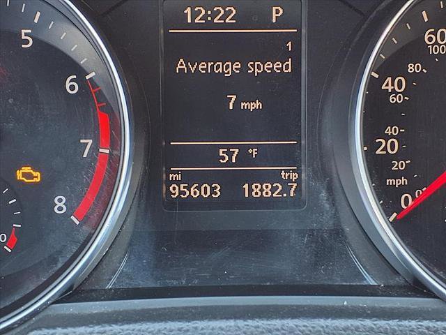 Used 2016 Volkswagen Passat 1.8T S image 10