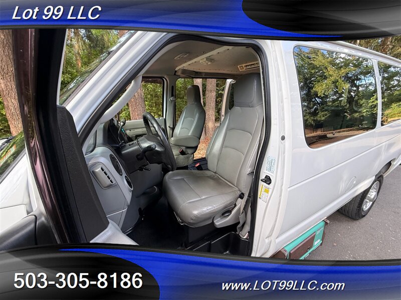 Used 2009 Ford E-350 and Econoline 350 Extended Super Duty RWD image 15