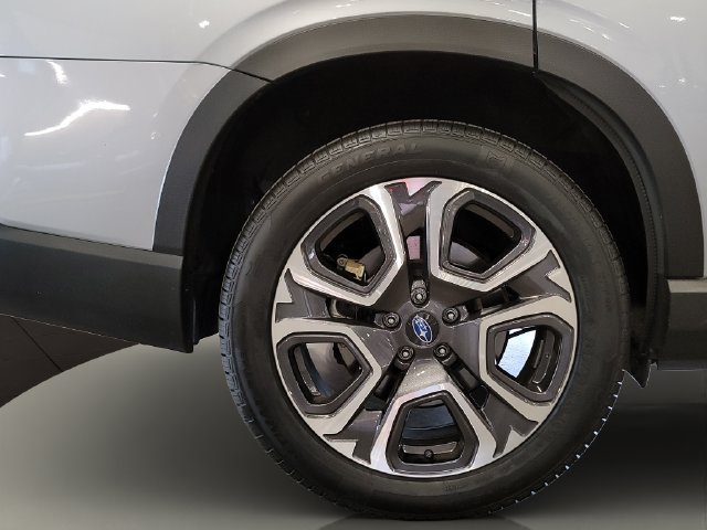 Used 2023 Subaru Ascent Limited w/ Technology Package AWD/4WD image 37