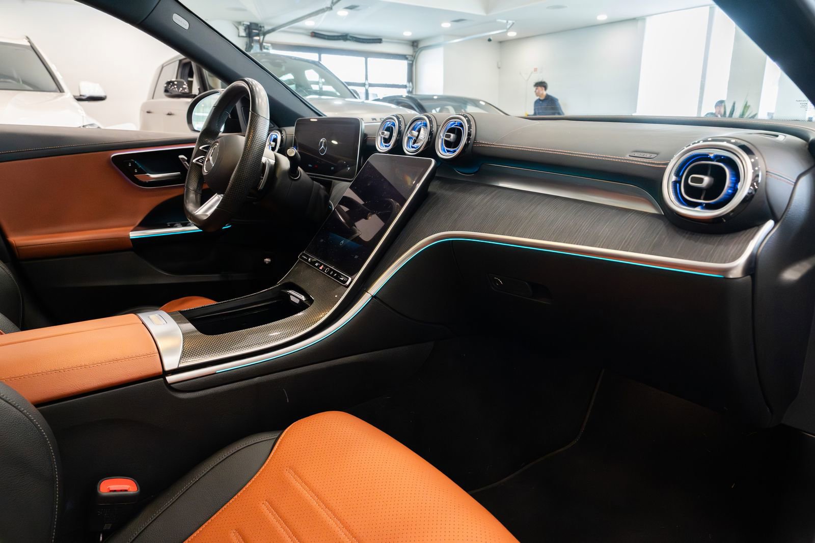 Used 2022 Mercedes-Benz C 300 4MATIC Sedan w/ AMG Line w/ Night Package image 9