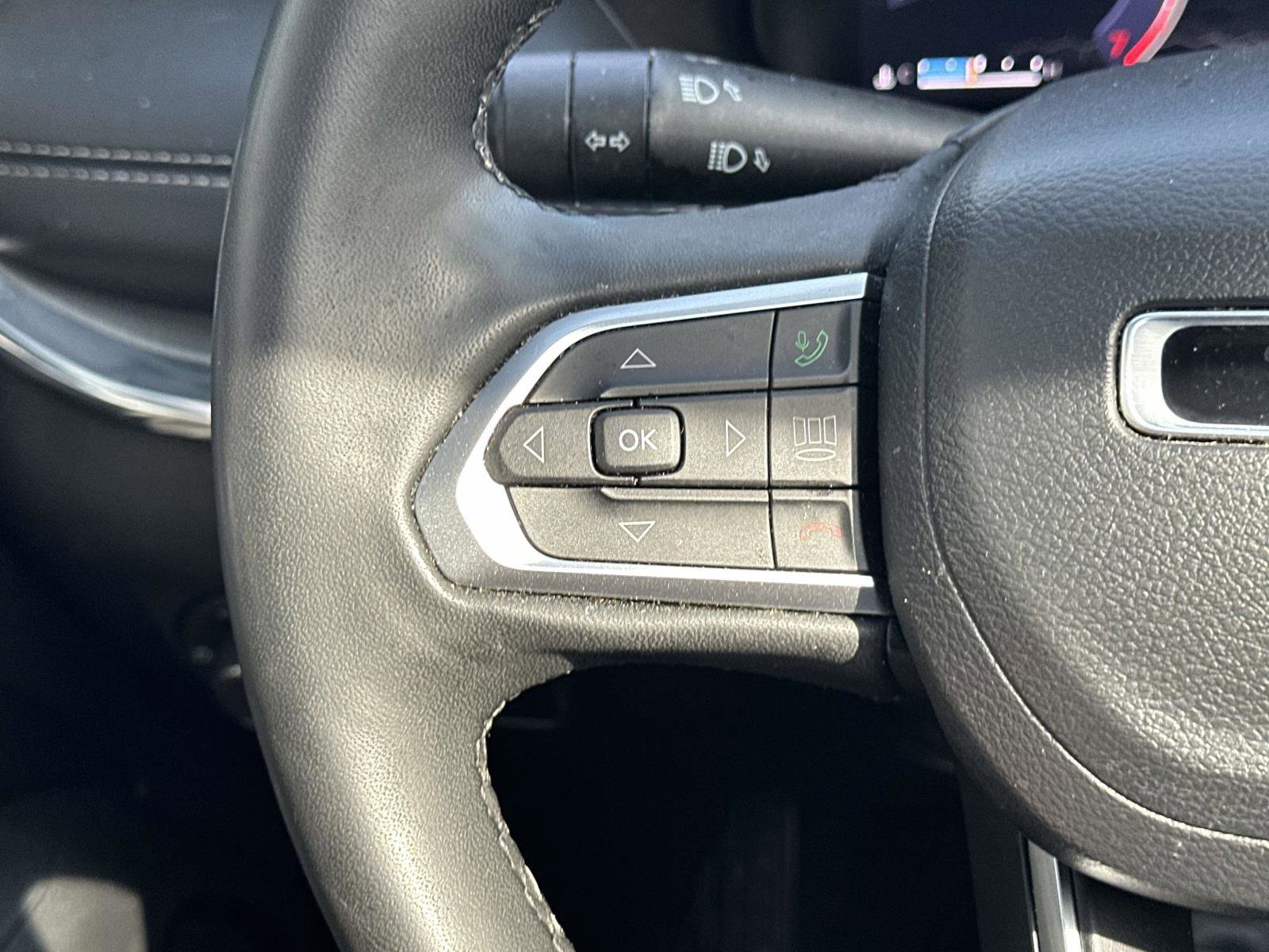 Used 2023 Jeep Compass High Altitude image 23