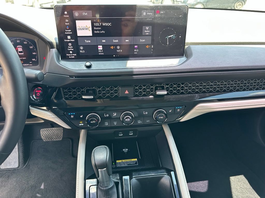 Used 2025 Honda Accord Touring image 30