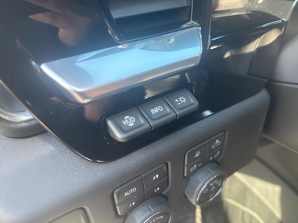 New 2026 Chevrolet Silverado 1500 High Country w/ High Country Premium Package image 19