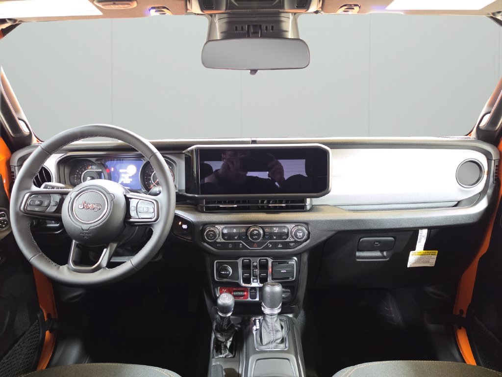 New 2026 Jeep Gladiator Sport AWD/4WD image 16