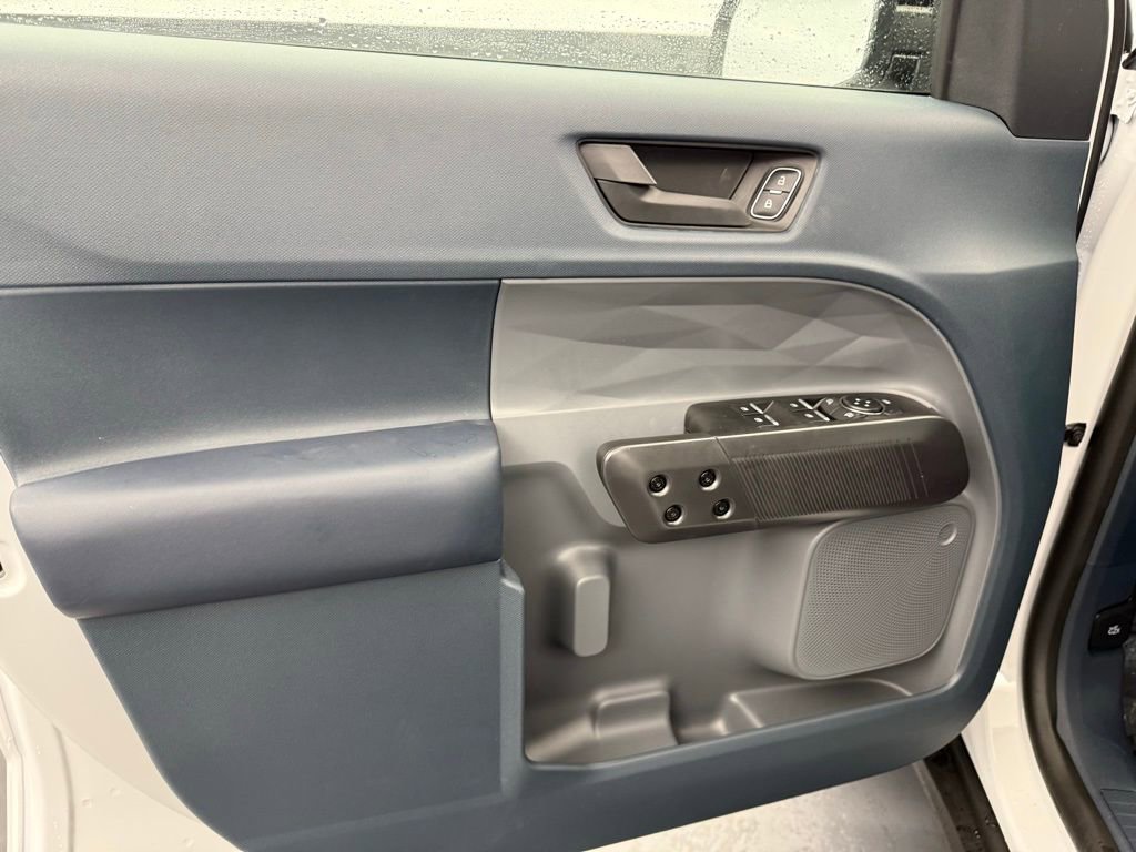 New 2025 Ford Maverick XLT w/ XLT Luxury Package image 24