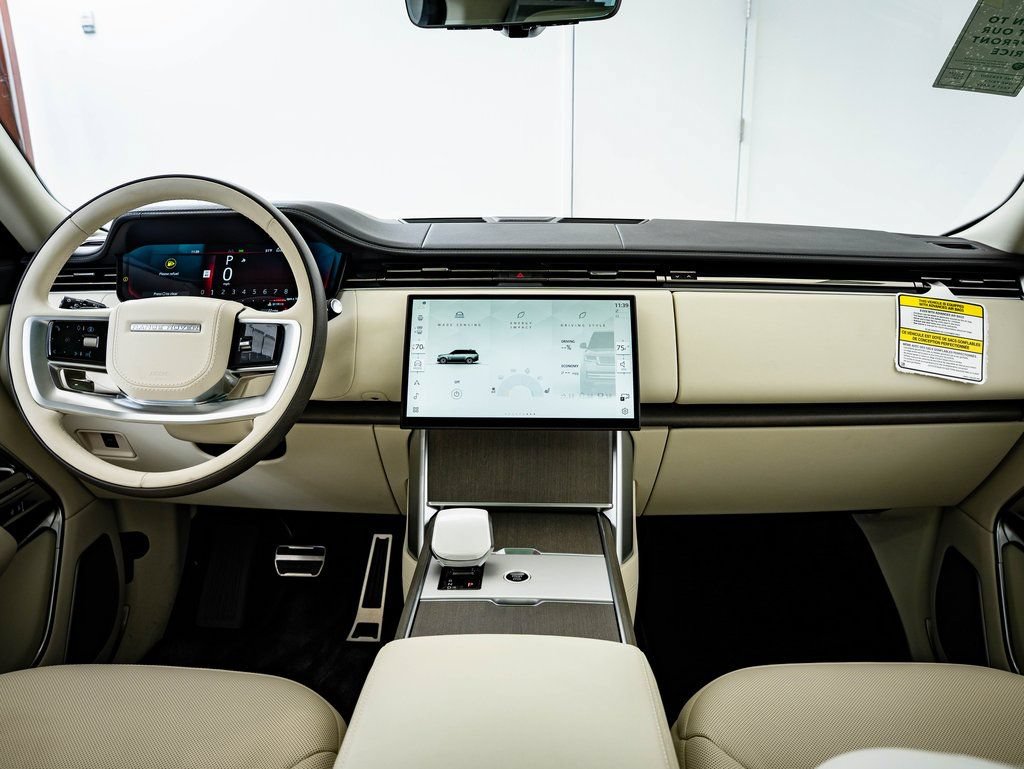New 2026 Land Rover Range Rover SV AWD/4WD image 29