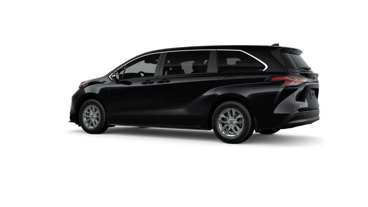 New 2026 Toyota Sienna LE FWD image 5