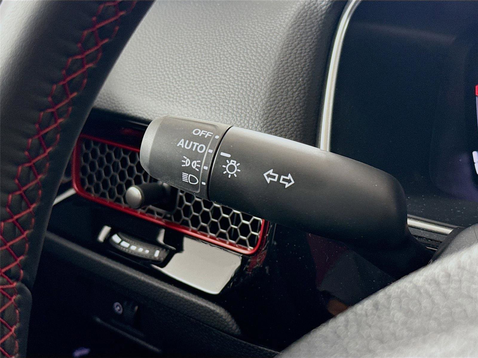 Used 2026 Honda Civic Si image 4