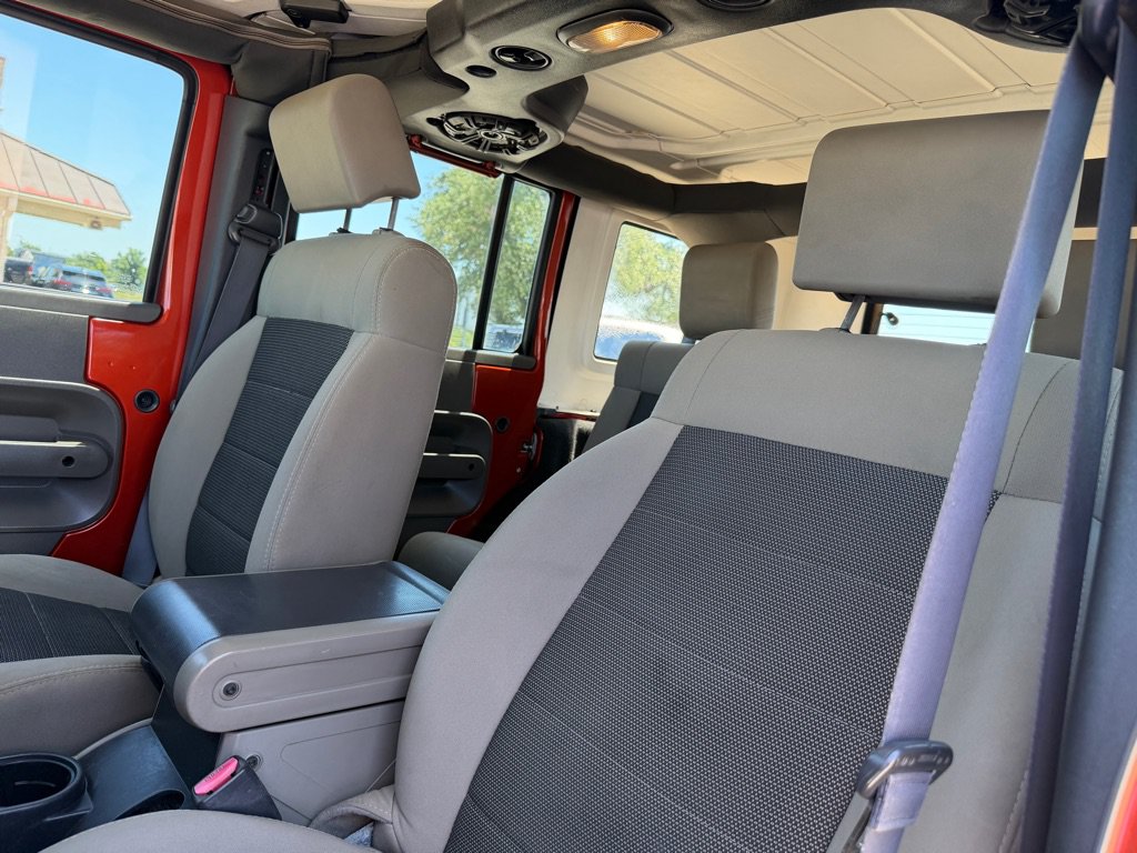 Used 2009 Jeep Wrangler Unlimited X AWD/4WD image 14