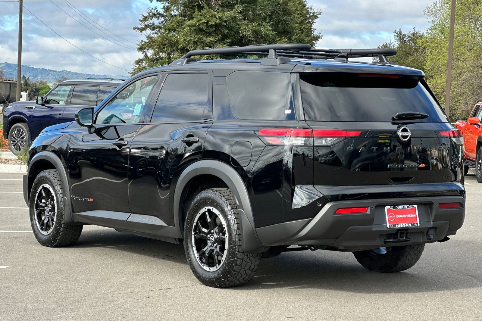 Certified 2025 Nissan Pathfinder Rock Creek image 6