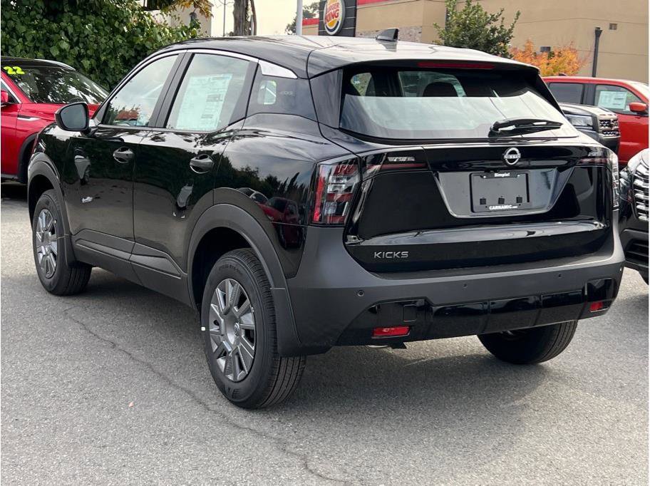 New 2026 Nissan Kicks S image 6